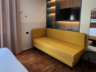 Imperial-Hotel-Bologna-Camera-Comfort-camera-con-divano